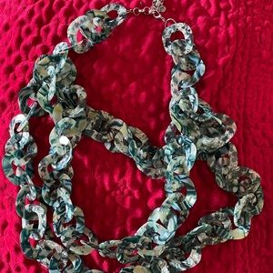 Sassy Jones Zaria Luxe Chain- Green